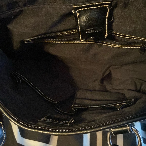 Purse - Picture 2 of 2